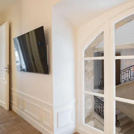 Pick A Flat's Apartements With Services In Louvre - Rue Des Halles Daire Paris