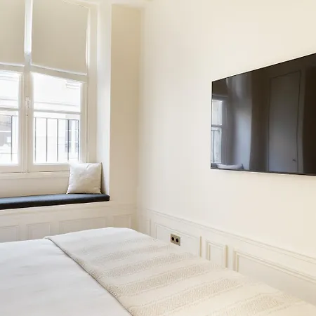 Pick A Flat's Apartements With Services In Louvre - Rue Des Halles Daire