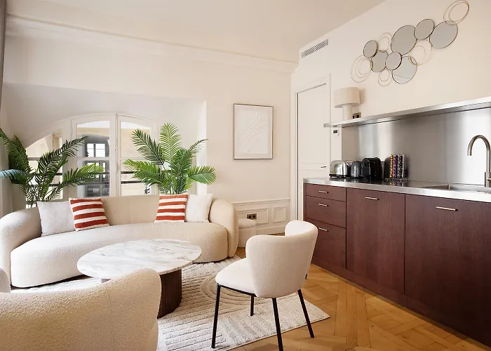 Pick A Flat's Apartements With Services In Louvre - Rue Des Halles